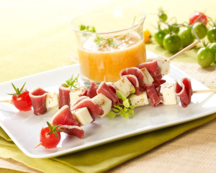 BROCHETTES DE MAGRETS SÉCHÉS À LA MOZZARELLA : Maison Montfort